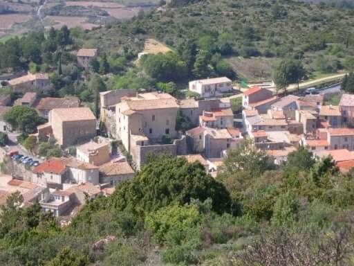 Fraissé-des-Corbières Chez Tatie Menie Bed & Breakfast エクステリア 写真